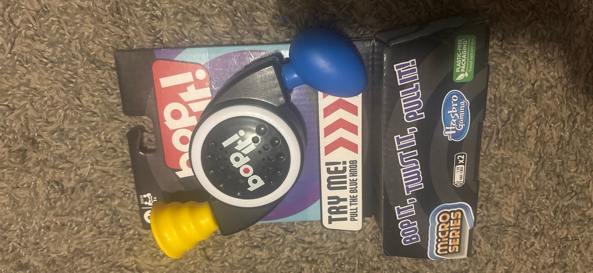 Bop it!  — image 1 of 1