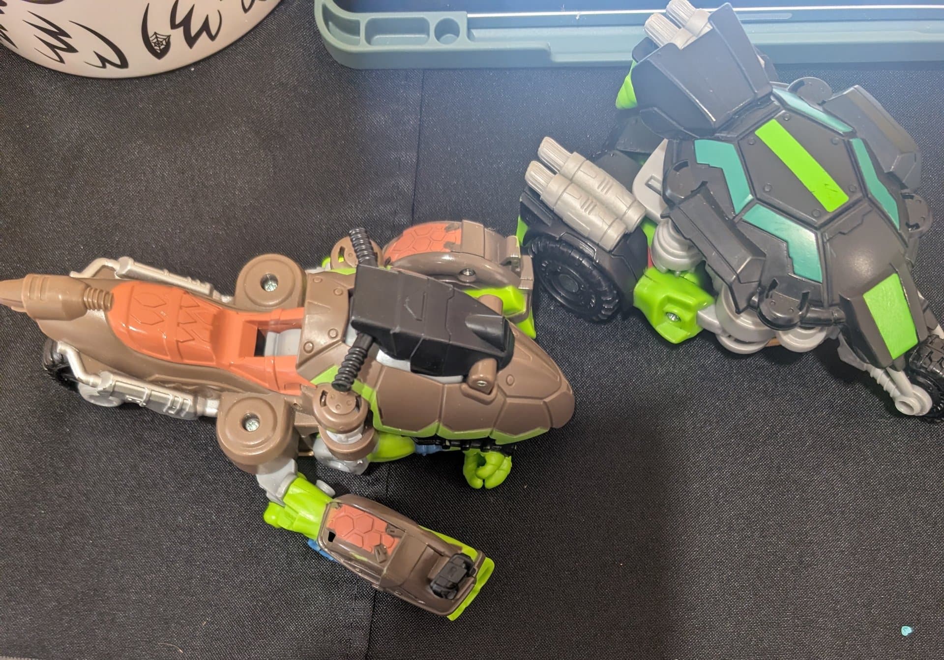 TMNT Ninja Turtles transform into motorcycles — image 1 of 2